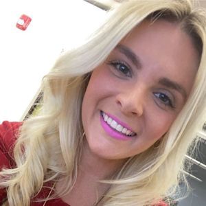 Meet your Posher, Chrissy